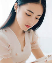 妻子被小三暴打最后给小三下跪